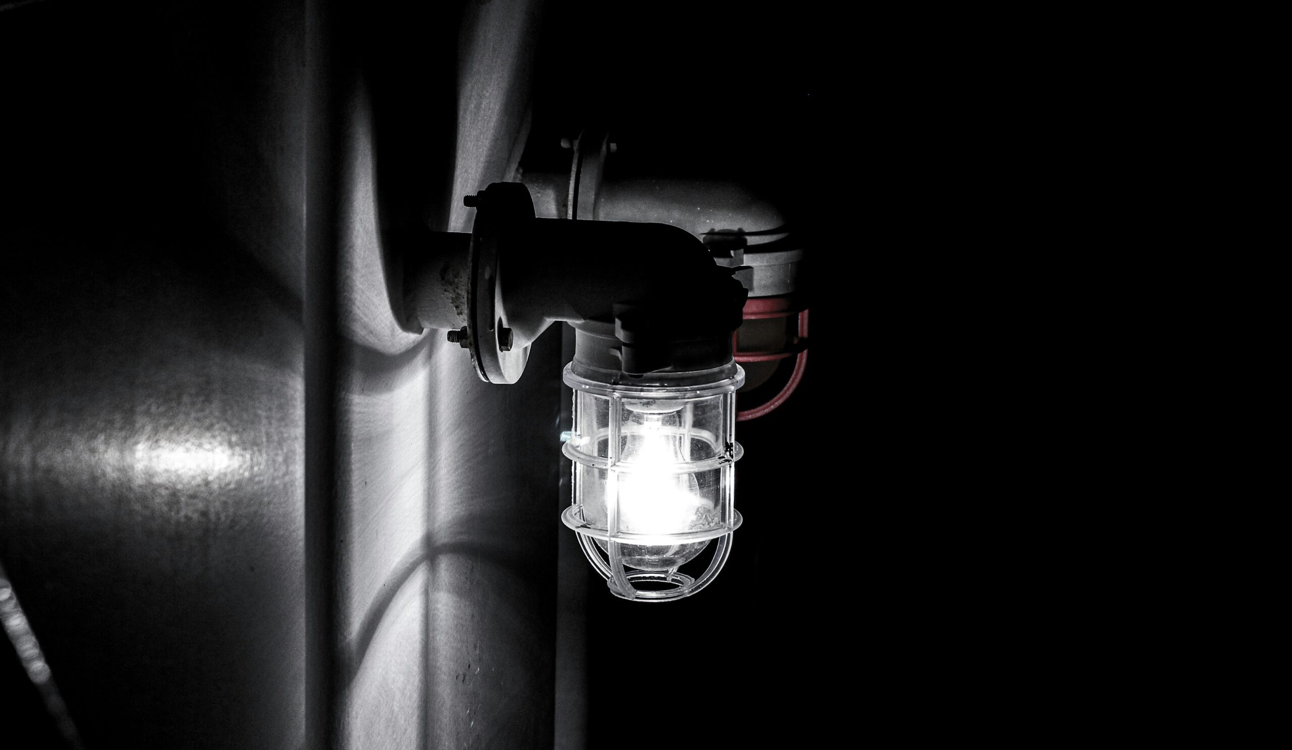 8 Examples Of Gaslighting In A Relationship